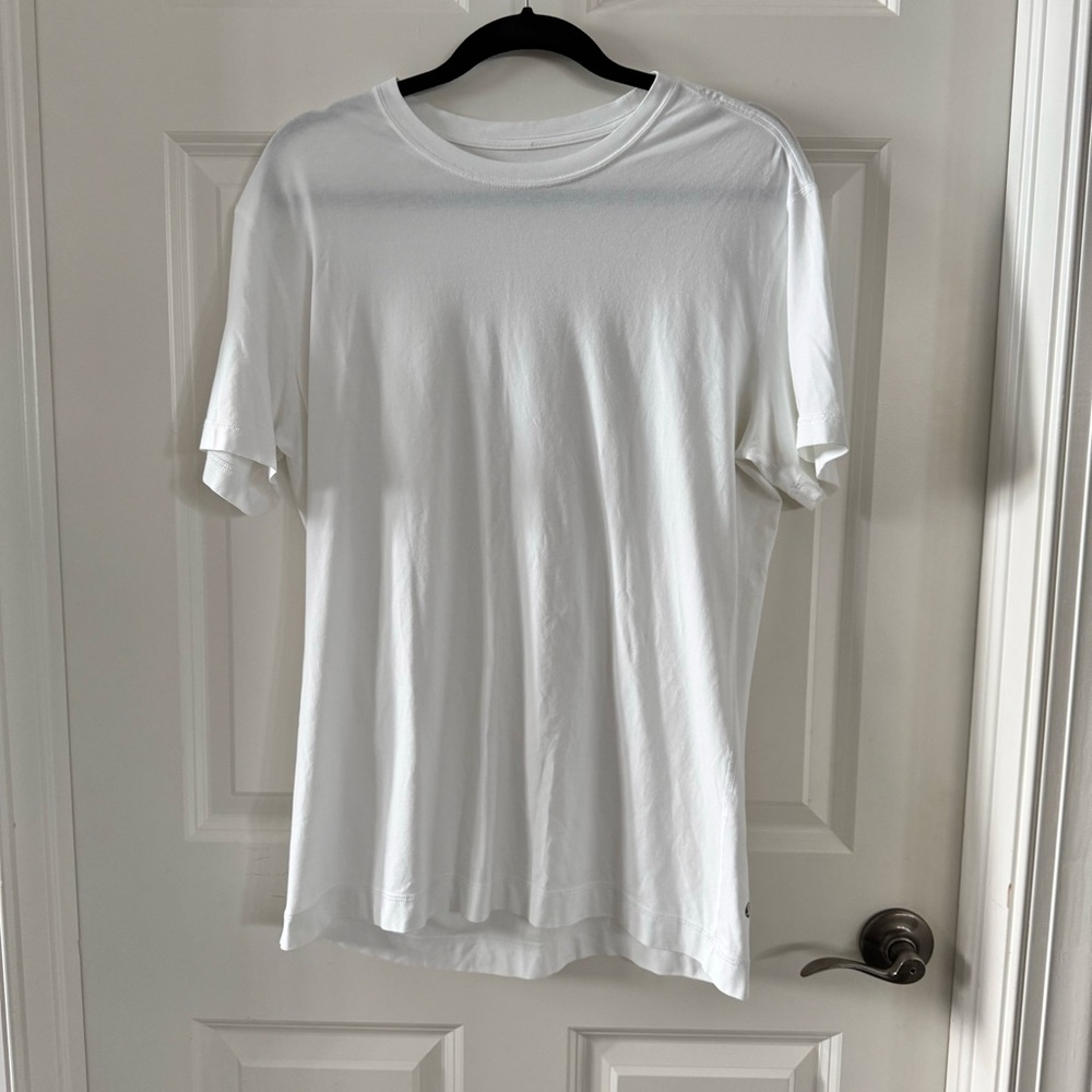 Lululemon tshirt white